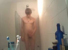 Free And Easy showerboy2